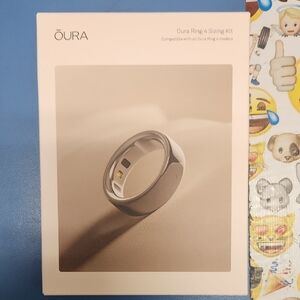 Oura Ring Sizing Kit in Elegant Silver